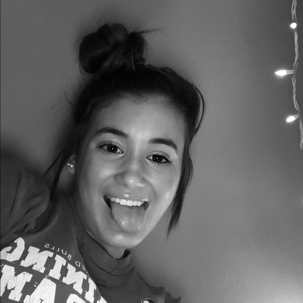 Meet your Posher, Teagan